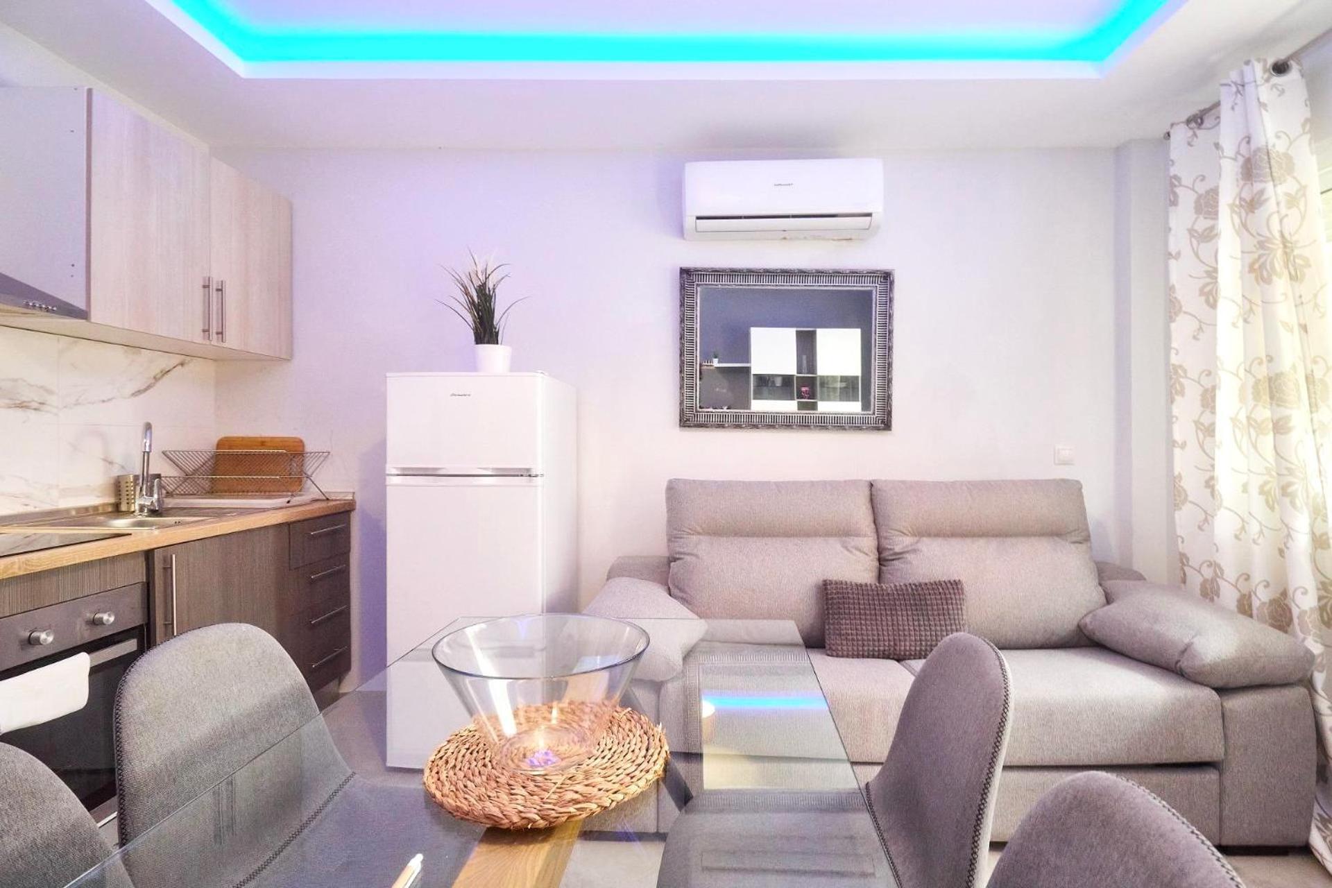 Luxury Suites Фуэнхирола Экстерьер фото
